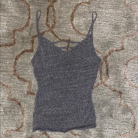 Hollister tank - Picture 2 of 3